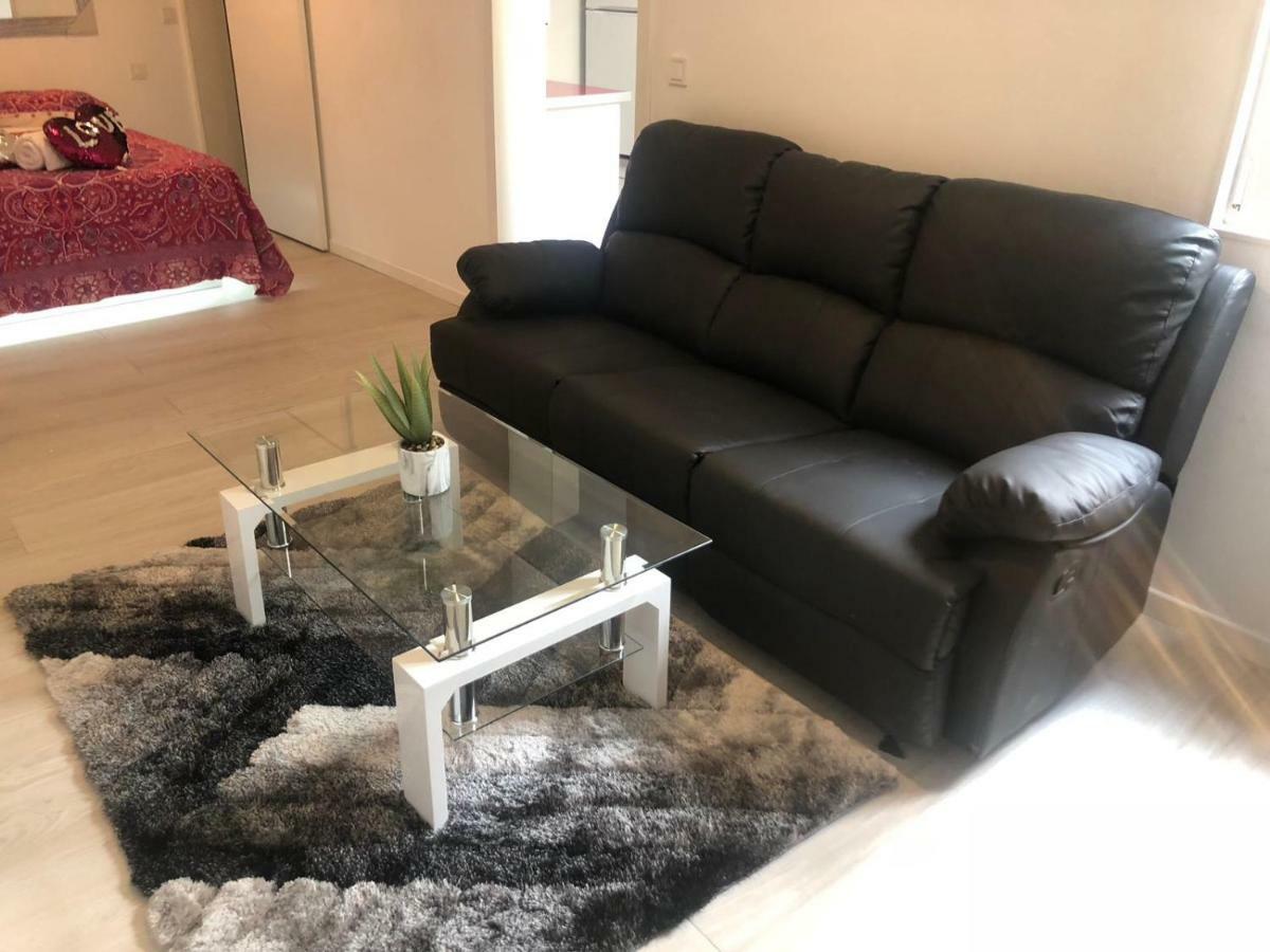 Apartment In Sol Madrid Extérieur photo